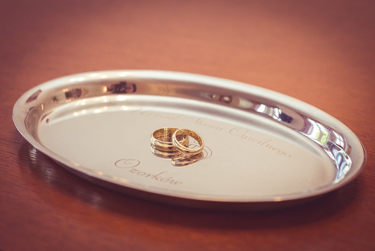 少人数婚に最適な式場見学での空間作りのポイントは？