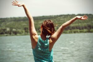 結婚式を霧島神宮で挙げるメリットは何ですか？
